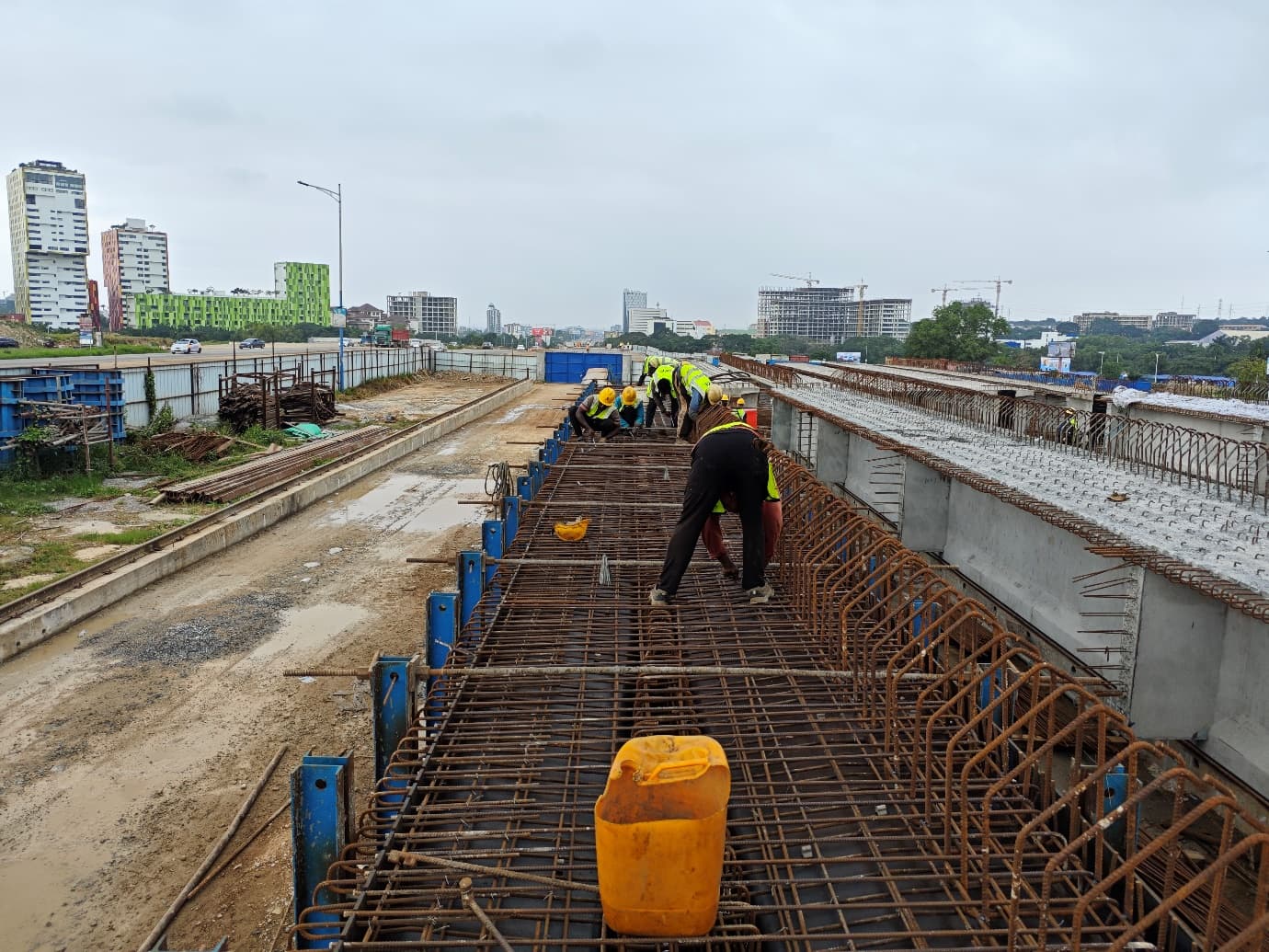 Precast T-beams for bridge deck construction on the corridor